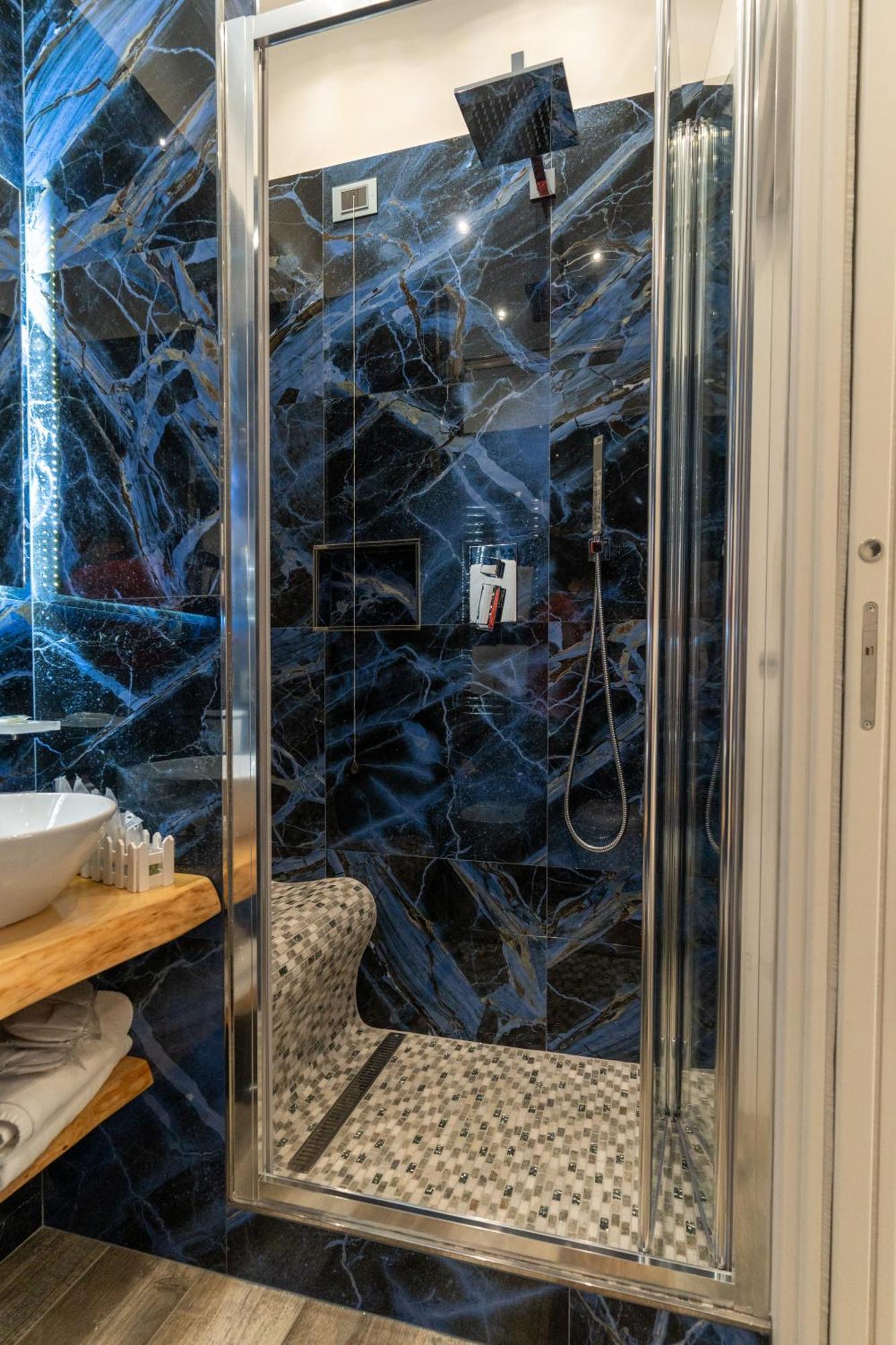 Suites Matteotti 57 Civitavecchia Εξωτερικό φωτογραφία